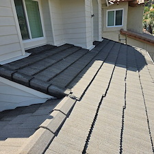 Outstanding-Front-and-Back-House-Washing-and-Roof-Cleaning-in-Chino-Hills-CA 4